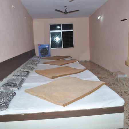 Pachmarhī Hotel Parikalp מראה חיצוני תמונה