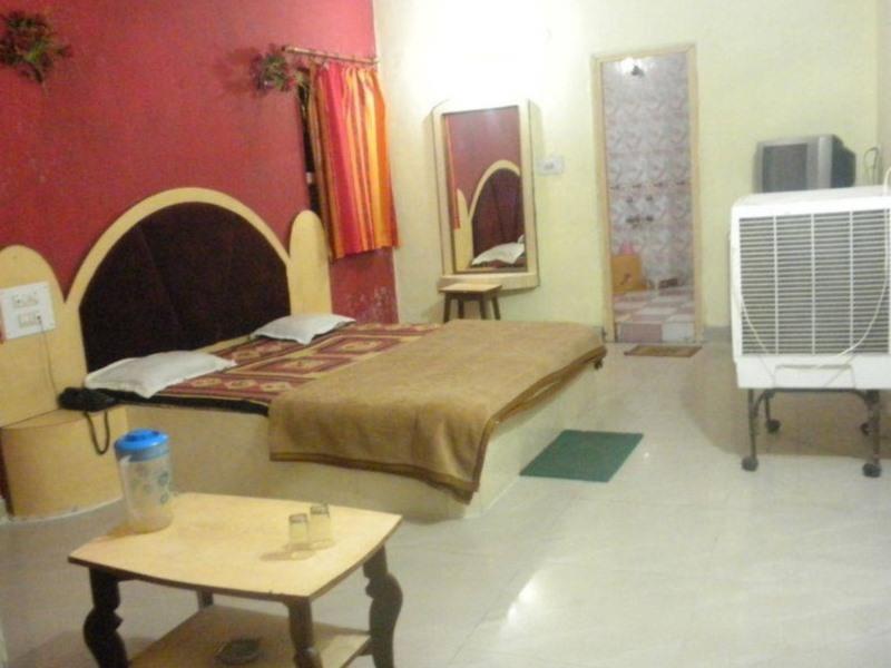 Pachmarhī Hotel Parikalp מראה חיצוני תמונה