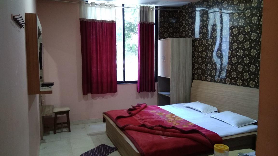 Pachmarhī Hotel Parikalp מראה חיצוני תמונה
