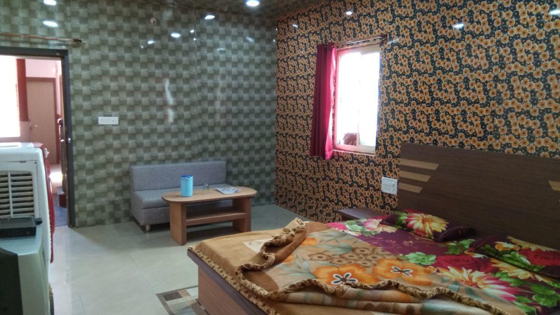Pachmarhī Hotel Parikalp מראה חיצוני תמונה